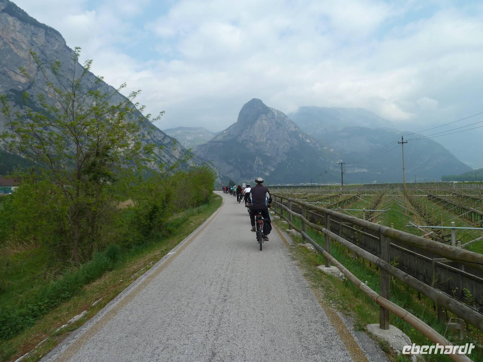 im Sarcatal &ndash; &copy; Jens Fischer (Eberhardt TRAVEL)