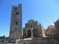 Friedrichs Turm und  Dom Erice &ndash; &copy; Jürgen Schmeißer (Eberhardt TRAVEL)