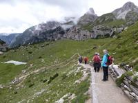 rund um die Drei Zinnen  &ndash; &copy; Betina Marinow (Eberhardt TRAVEL)