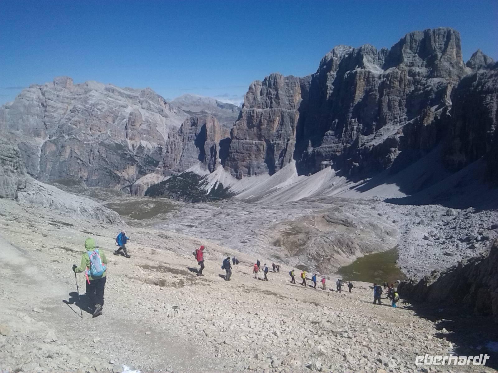 Abstieg zum Lagazuoi-See  &ndash; &copy; Annett Seese (Eberhardt TRAVEL)