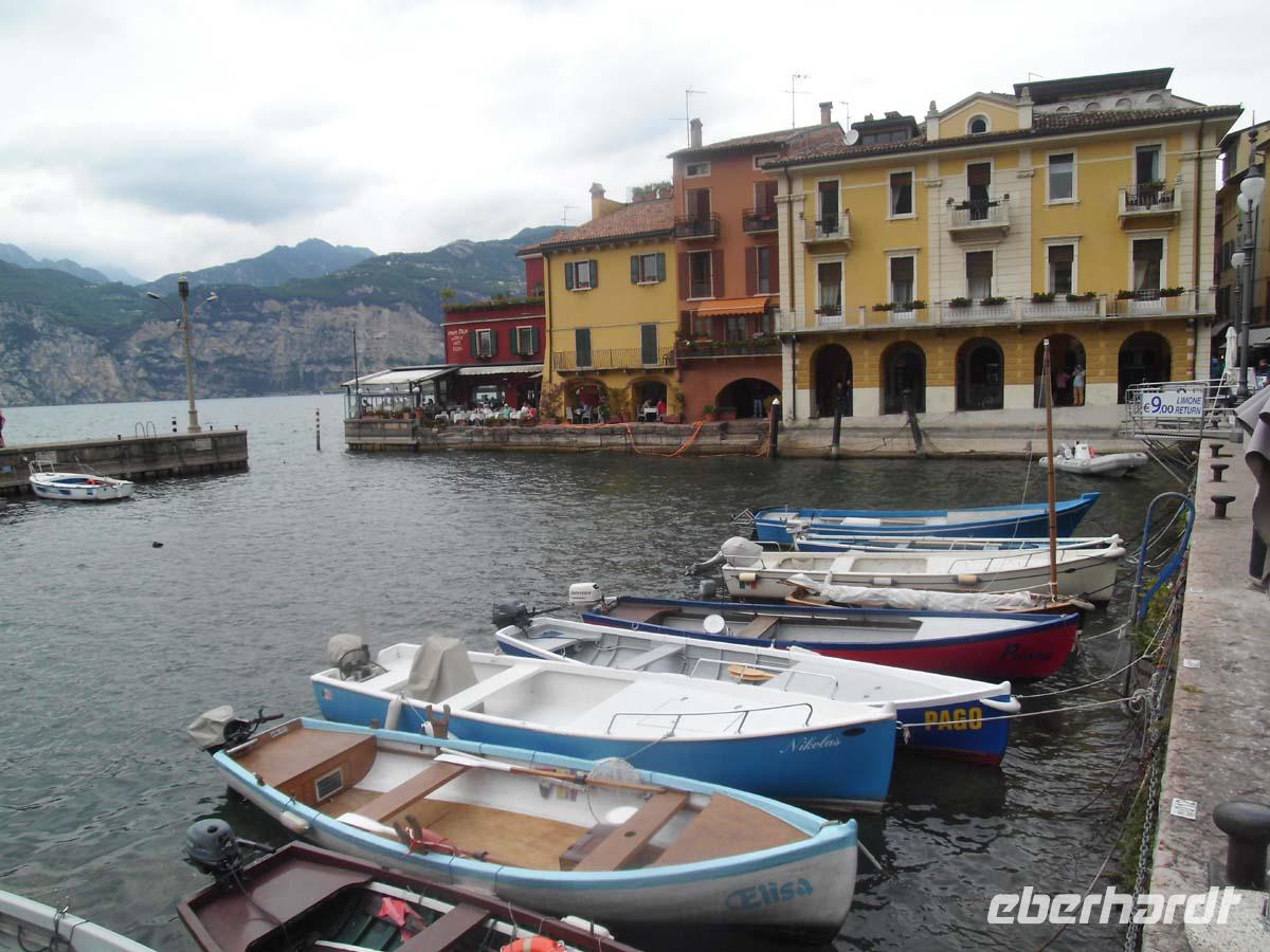 Malcesines Hafen &ndash; &copy; Peter Rudolph (Eberhardt TRAVEL)