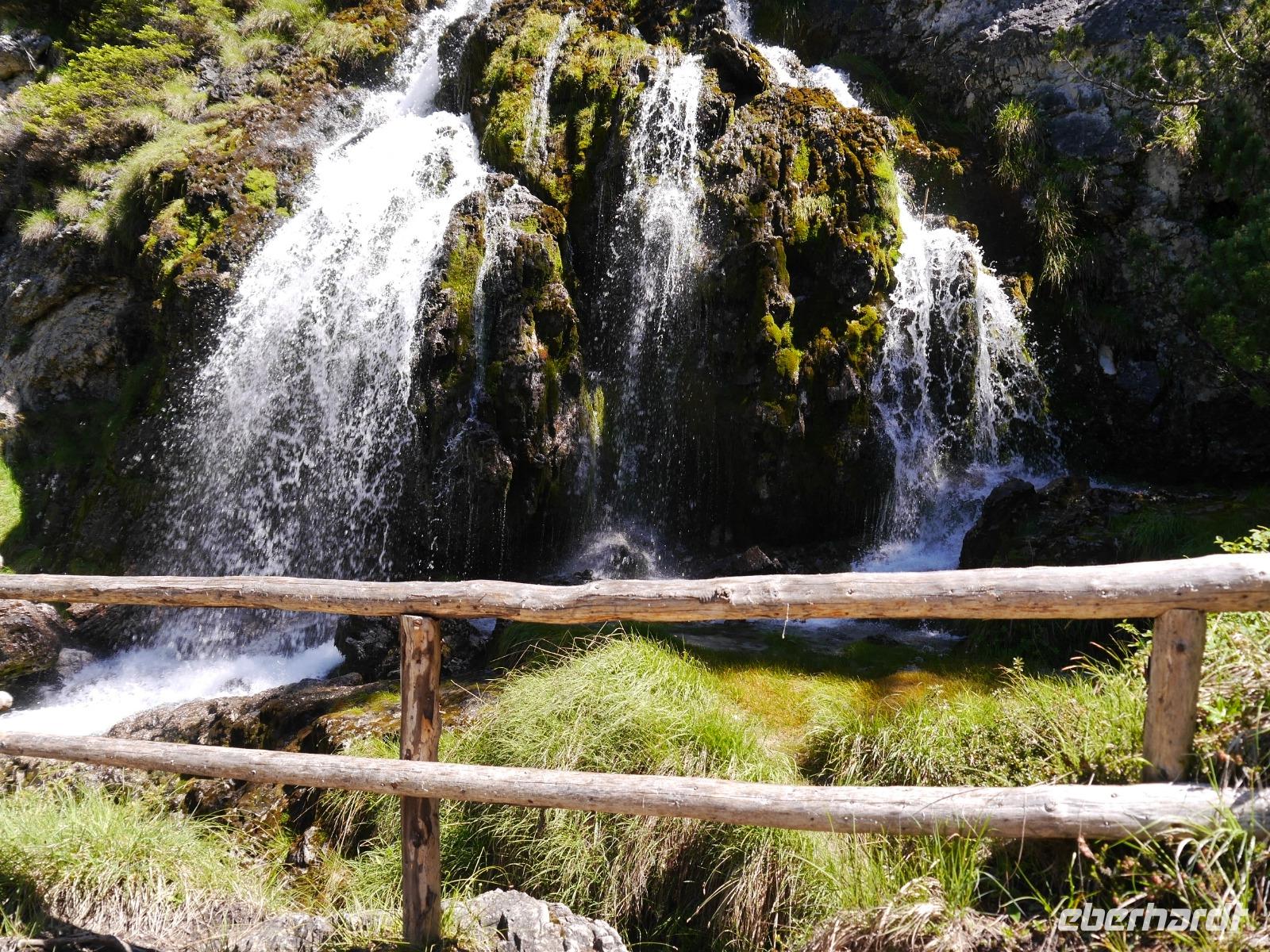 Vallesinella Wasserfall  &ndash; &copy; Betina Marinow (Eberhardt TRAVEL)