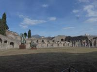 Italien, Vulkane, Pompej, Porticus &ndash; &copy; Ria Heilmann (Eberhardt TRAVEL)