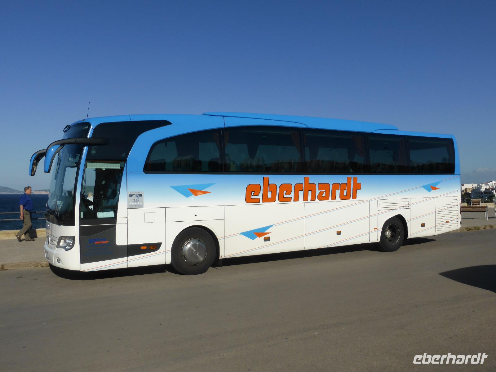 unser Bus &ndash; &copy; Claudia Bernhardt (Eberhardt TRAVEL)