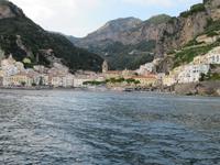 Schifffahrt von Positano nach Minori - Blick auf Amalfi &ndash; &copy; Martin Jentzsch (Eberhardt TRAVEL)