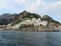Schifffahrt von Positano nach Minori - Blick auf Amalfi &ndash; &copy; Martin Jentzsch (Eberhardt TRAVEL)