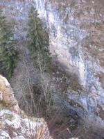 Wallfahrtskirche San Romedio - Blick ins Tal  &ndash; &copy; Annette Zocher (Eberhardt TRAVEL)