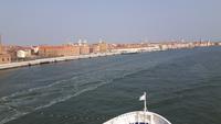 027 Ausfahrt der MS BERLIN in Venedig &ndash; &copy; Matthias Makowski (Eberhardt TRAVEL)