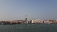 035 Ausfahrt der MS BERLIN in Venedig &ndash; &copy; Matthias Makowski (Eberhardt TRAVEL)