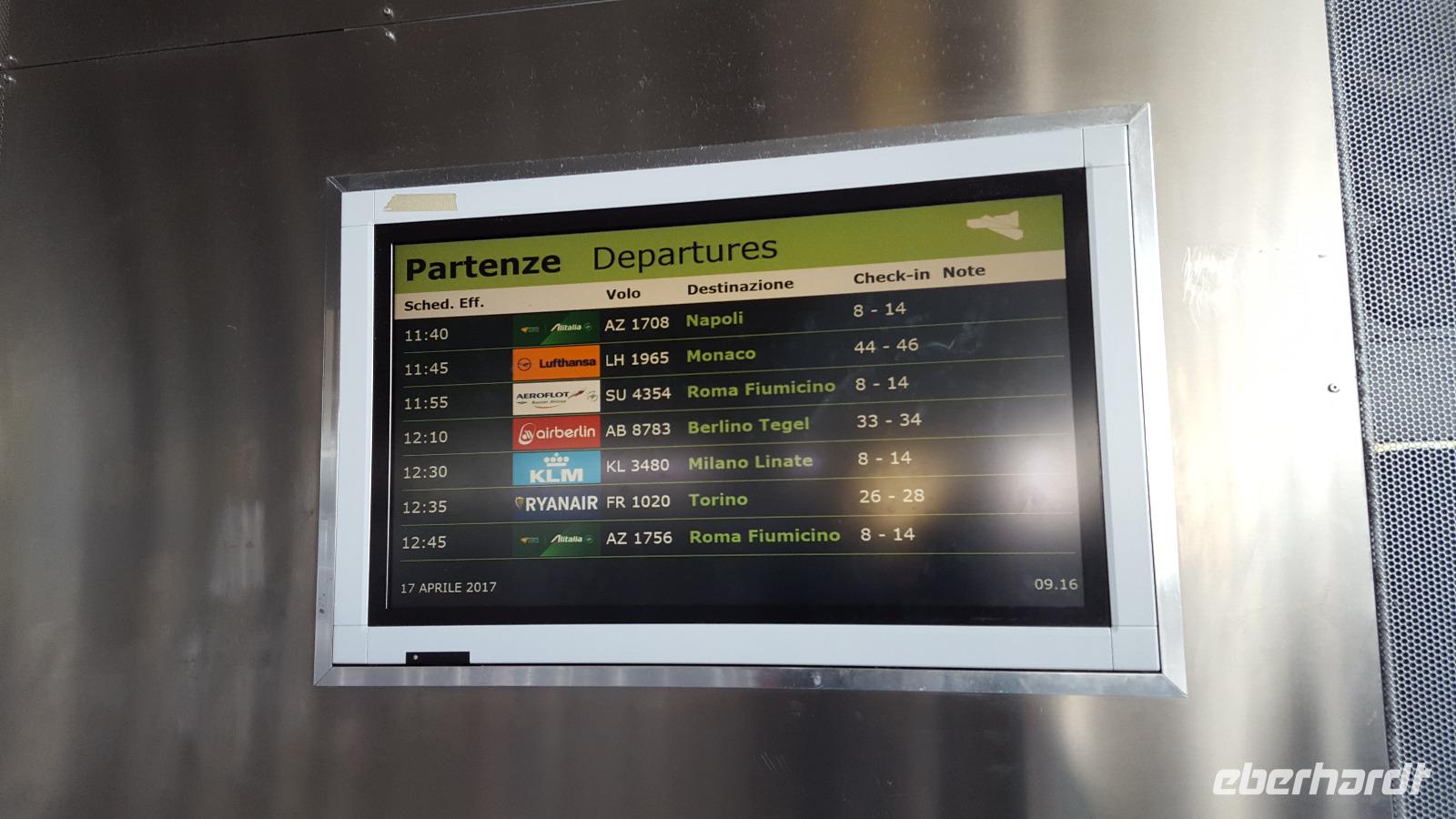 Flughafen Catannia &ndash; &copy; Marlies Thrum (Eberhardt TRAVEL)