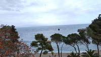 Blick zum Strand am Fuß der Seilbahn-2 &ndash; &copy; Marlies Thrum (Eberhardt TRAVEL)