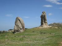 Auf der Hochebene von Agrimusco - Megalite &ndash; &copy; Annette Zocher (Eberhardt TRAVEL)