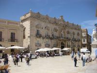 Siracusa - Piazza Duomo &ndash; &copy; Annette Zocher (Eberhardt TRAVEL)
