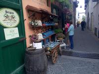 Was kaufe ich nun? &ndash; &copy; Ksenia Parfenova (Eberhardt TRAVEL)