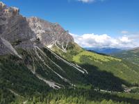 Wandern in Südtirol (Italien) – Dolomiten Wanderreise in Sterzing Astjoch – Sellajoch – Seiser Alm – Gemeinschaftsalm Fane – Burkhardtsklamm – Ratschinger Almenweg – Tatschsp (92) &ndash; &copy; Benjamin Rodriguez Manzanares (Eberhardt TRAVEL)
