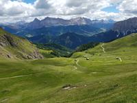 Wandern in Südtirol (Italien) – Dolomiten Wanderreise in Sterzing Astjoch – Sellajoch – Seiser Alm – Gemeinschaftsalm Fane – Burkhardtsklamm – Ratschinger Almenweg – Tatschsp (110) &ndash; &copy; Benjamin Rodriguez Manzanares (Eberhardt TRAVEL)