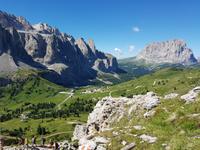 Wandern in Südtirol (Italien) – Dolomiten Wanderreise in Sterzing Astjoch – Sellajoch – Seiser Alm – Gemeinschaftsalm Fane – Burkhardtsklamm – Ratschinger Almenweg – Tatschsp (336) &ndash; &copy; Benjamin Rodriguez Manzanares (Eberhardt TRAVEL)