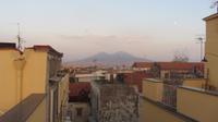 Blick auf Neapel und den Vesuv &ndash; &copy; Daniela Paulan (Eberhardt TRAVEL)