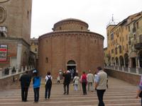 Mantua – Rotunde St. Lorenzo &ndash; &copy; Marion Kottlos (Eberhardt TRAVEL)