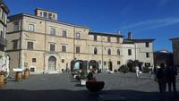 Montefalco (Piazza del Comune) &ndash; &copy; Katrin Deutschbein (Eberhardt TRAVEL)