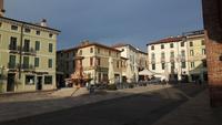 Bassano del Grappa (Piazza Garibaldi) &ndash; &copy; Katrin Deutschbein (Eberhardt TRAVEL)