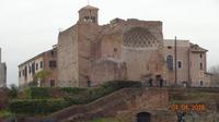 2- Ruinen des Zwillingstempel der Venus und Roma &ndash; &copy; Nadja Klinkhardt (Eberhardt TRAVEL)