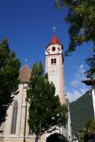 Pfarrkirche von Dorf Tirol &ndash; &copy; Philipp Schmitz (Eberhardt TRAVEL)