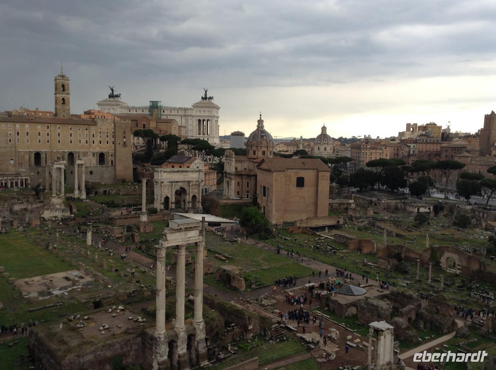 Blick zum Forum Romanum &ndash; &copy; Uta Schöne (Eberhardt TRAVEL)