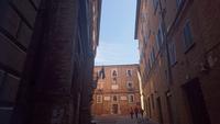 Bummel durch Urbino &ndash; &copy; Simone Willner (Eberhardt TRAVEL)