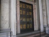 Heilige Pforte Petersdom &ndash; &copy; Katrin Deutschbein (Eberhardt TRAVEL)
