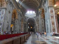 im Petersdom &ndash; &copy; Claudia Rossin (Eberhardt TRAVEL)