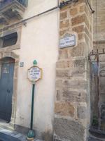 Straßenbezeichnung &ndash; &copy; Antonia Mikulasch (Eberhardt TRAVEL)