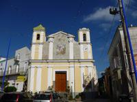 Kirche in Campagnano &ndash; &copy; Petra Scherbaum (Eberhardt TRAVEL)
