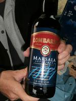 lecker Rotwein &ndash; &copy; Ingrid Langer (Eberhardt TRAVEL)
