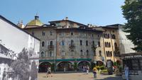 Trient - Domplatz &ndash; &copy; Betina Marinow (Eberhardt TRAVEL)