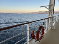 an Bord der Norwegian Sun - Fuji in Sicht &ndash; &copy; Sabine Letzybyll (Eberhardt TRAVEL)