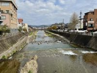 7. Tag: Impressionen aus Takayama – Spaziergang zum Morgenmarkt am Fluss &ndash; &copy; Andreas Wolfsteller (Eberhardt TRAVEL)