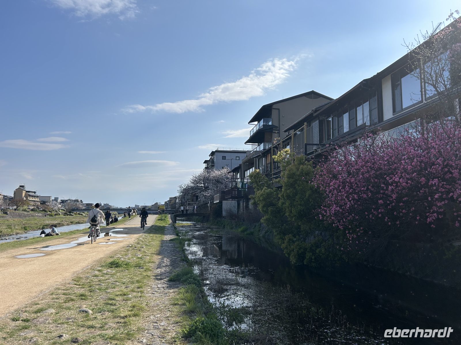 Kamo-Fluss Promenade Kyoto &ndash; &copy; Mary Dobberkau (Eberhardt TRAVEL)