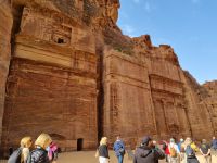 Petra - Fassadenstrasse &ndash; &copy; Katrin Deutschbein (Eberhardt TRAVEL)
