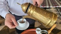 Rundreise Jordanien - Kaffeepause bei Jerash &ndash; &copy; Franziska Bergmann (Eberhardt TRAVEL)