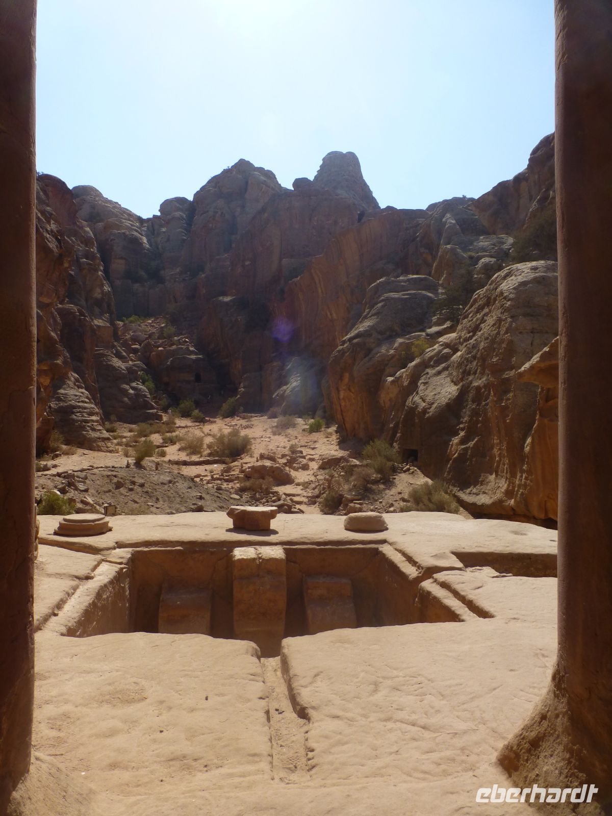 Den Tempel schmückt ein Brunnen. &ndash; &copy; Vivian Kreft (Eberhardt TRAVEL)