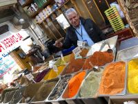 Der Gewürzladen mit Khalil &ndash; &copy; Julia Kies (Eberhardt TRAVEL)
