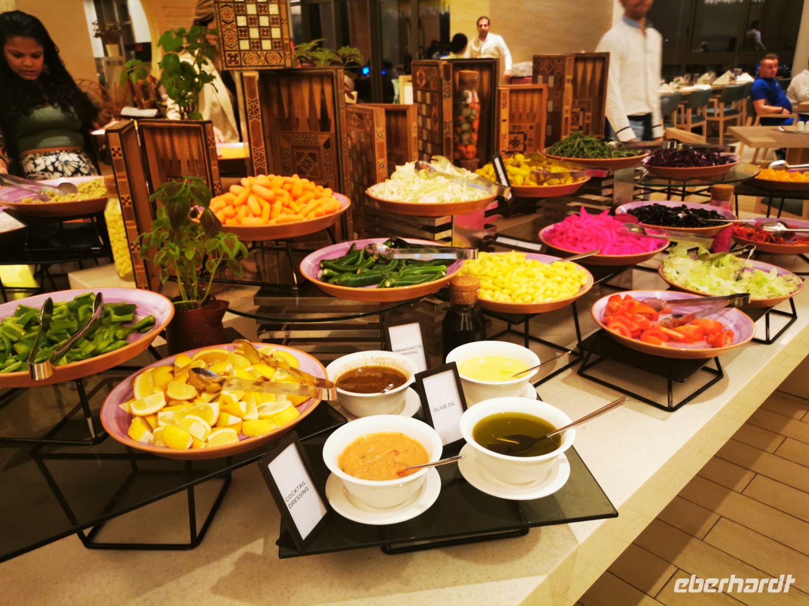 Tag 8 und 9 Buffet im Hilton Hotel am Toten Meer , Swemeh &ndash; &copy; Gabriele Sauer (Eberhardt TRAVEL)