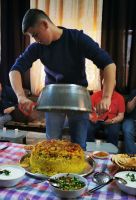 Tag 2 11.03.2023 Mittagessen bei moderner Drusenfamilie, Maqloubeh &ndash; &copy; Gabriele Sauer (Eberhardt TRAVEL)