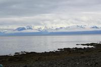 Spaziergang an Strand des Icy Strait Points &ndash; &copy; Elisa Müller (Eberhardt TRAVEL)