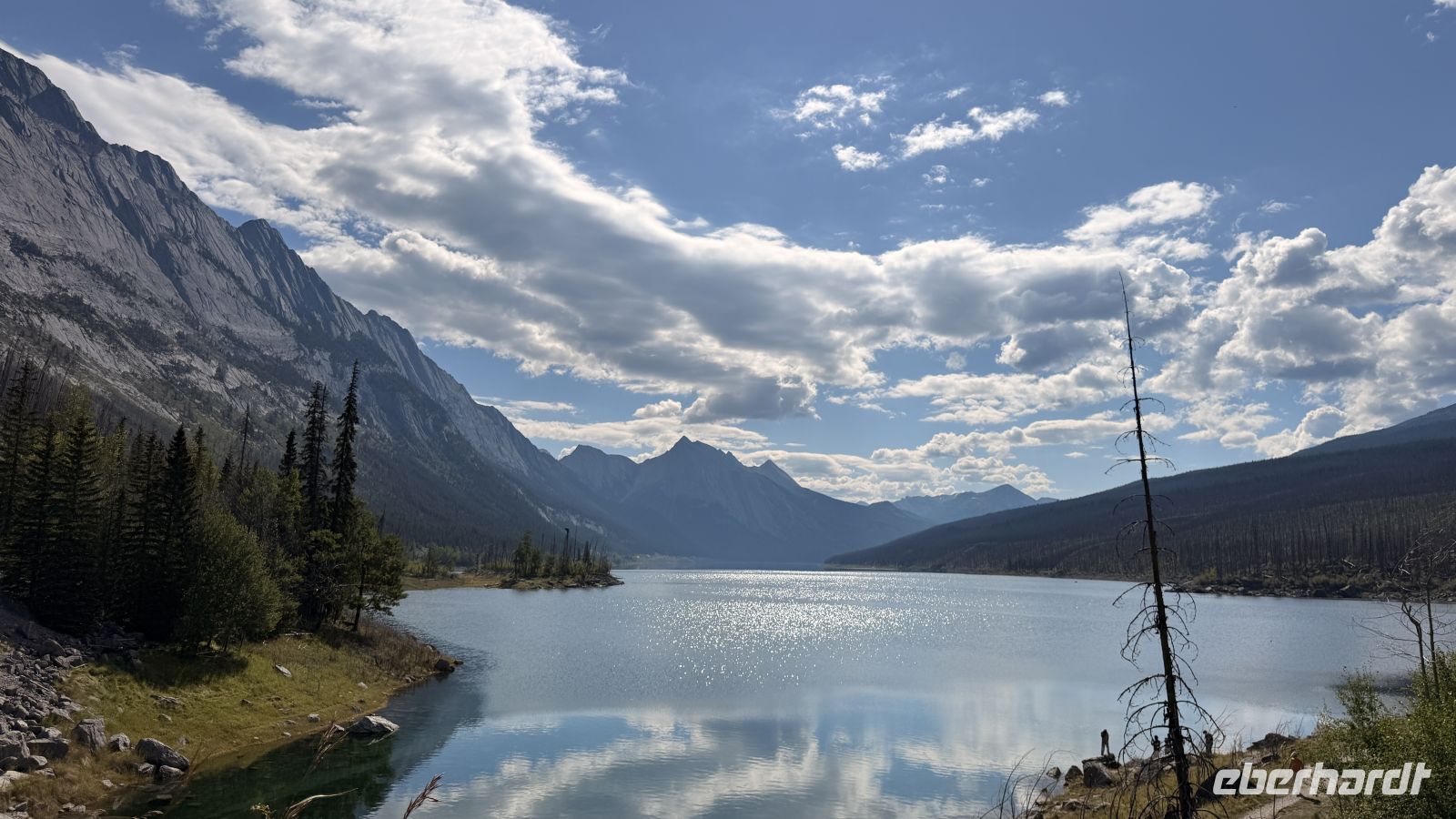 Tag 4, Medicine Lake im Jasper Nationalpark  &ndash; &copy; Leon Prinz (Eberhardt TRAVEL)