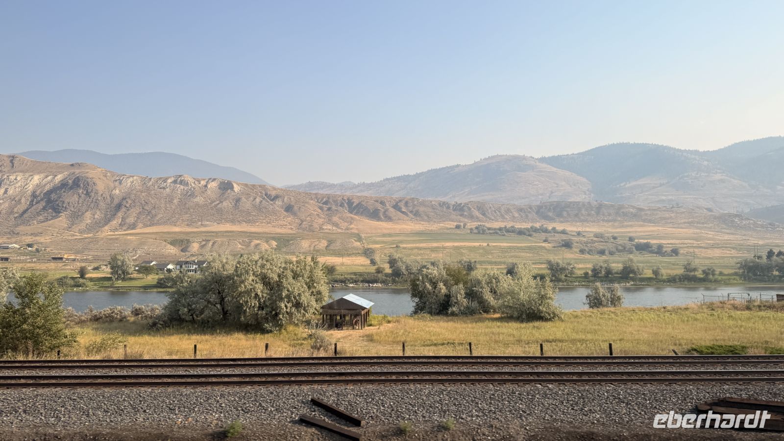 Tag 5, Fahrt durch die Wüstenlandschaft von Kamloops  &ndash; &copy; Leon Prinz (Eberhardt TRAVEL)