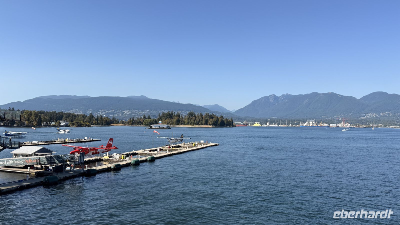 Tag 7, Stadtrundfahrt Vancouver / Harbour Centre &ndash; &copy; Leon Prinz (Eberhardt TRAVEL)