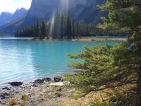 Spirit Island (Maligne Lake) &ndash; &copy; Astrid Janke (Eberhardt TRAVEL)