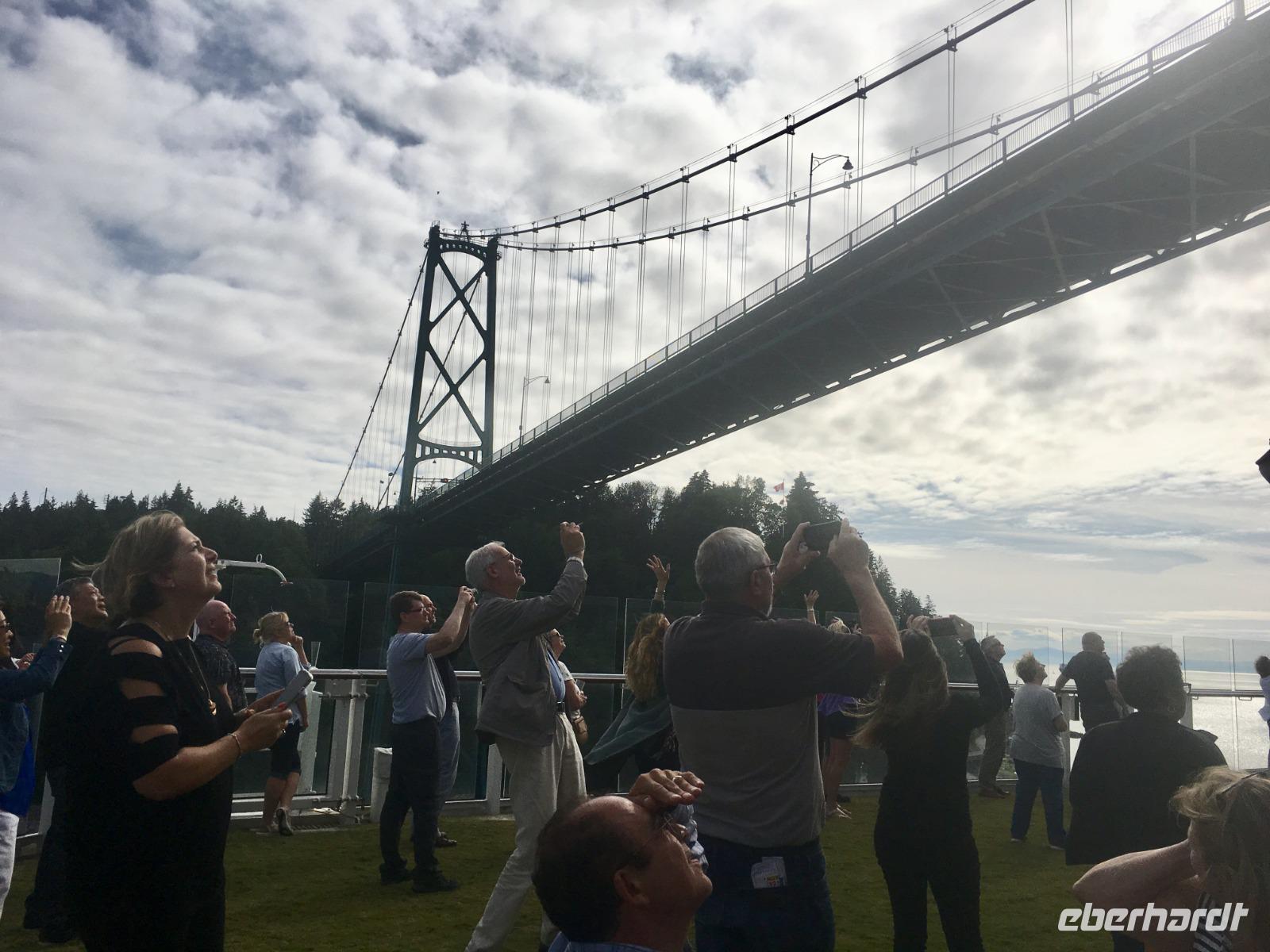 unter Lions Gate Bruecke &ndash; &copy; Elisabeth Fox-Maerki (Eberhardt TRAVEL)